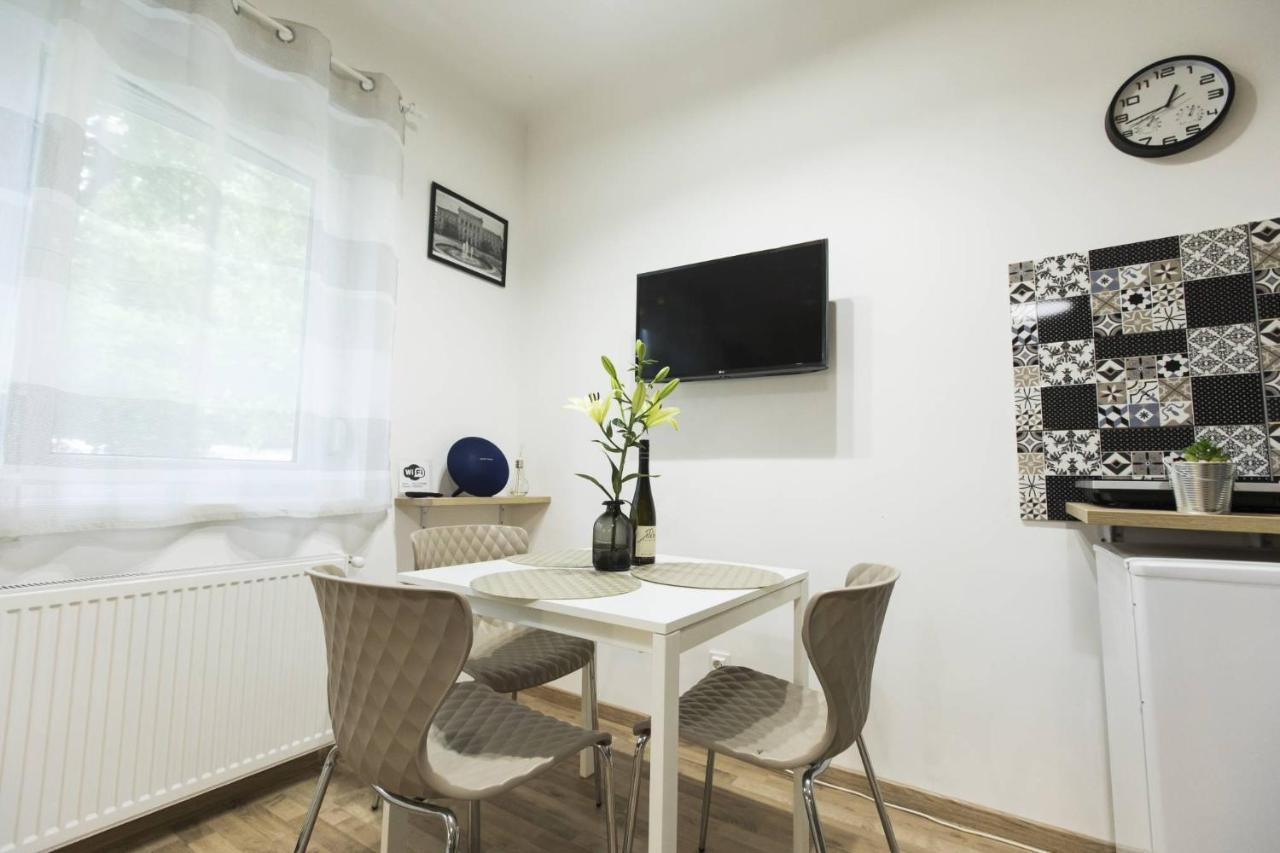 Aqua Stellar Apartman Szeged Kültér fotó